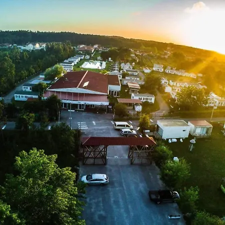 Natur Camping Bungalow T2 - 7 * Pataias